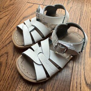 Salt Water Original White Leather Toddler Sandals Size 6 EUC
